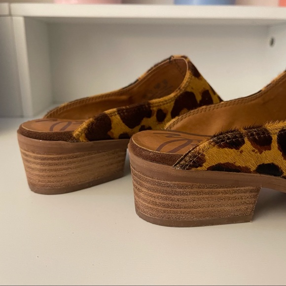 Zodiac Animal Print Mules Shoes - Picture 6 of 15